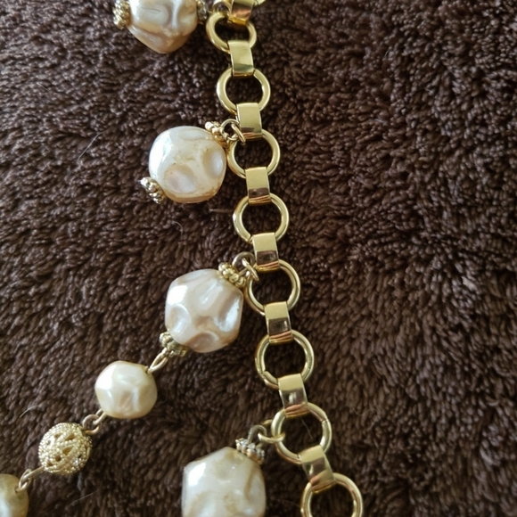 Yochi NY Vintage Pearl Necklace - Picture 5 of 6